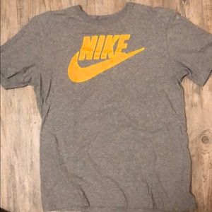 Nike T-Shirt